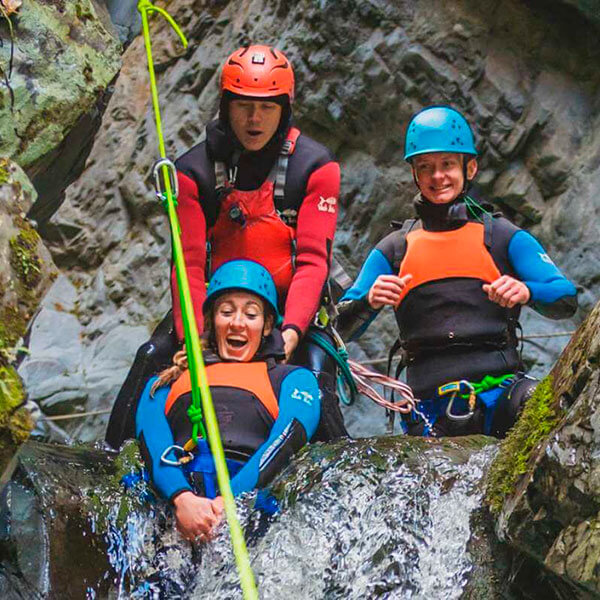 canyoning-queenstown-what-is-canyoning1